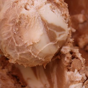 Details: LATTE MACCHIATO-GLACE